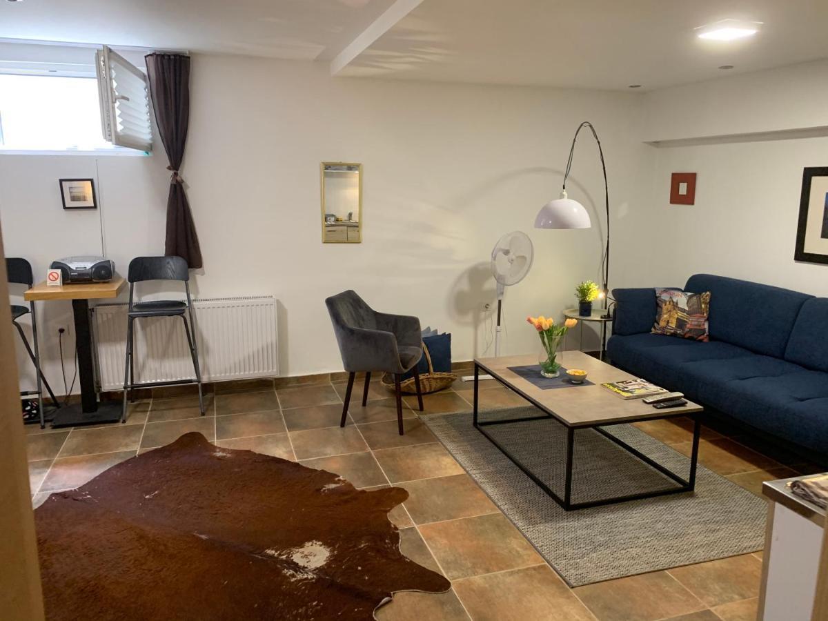 A6 Apartment Novi Sad Buitenkant foto